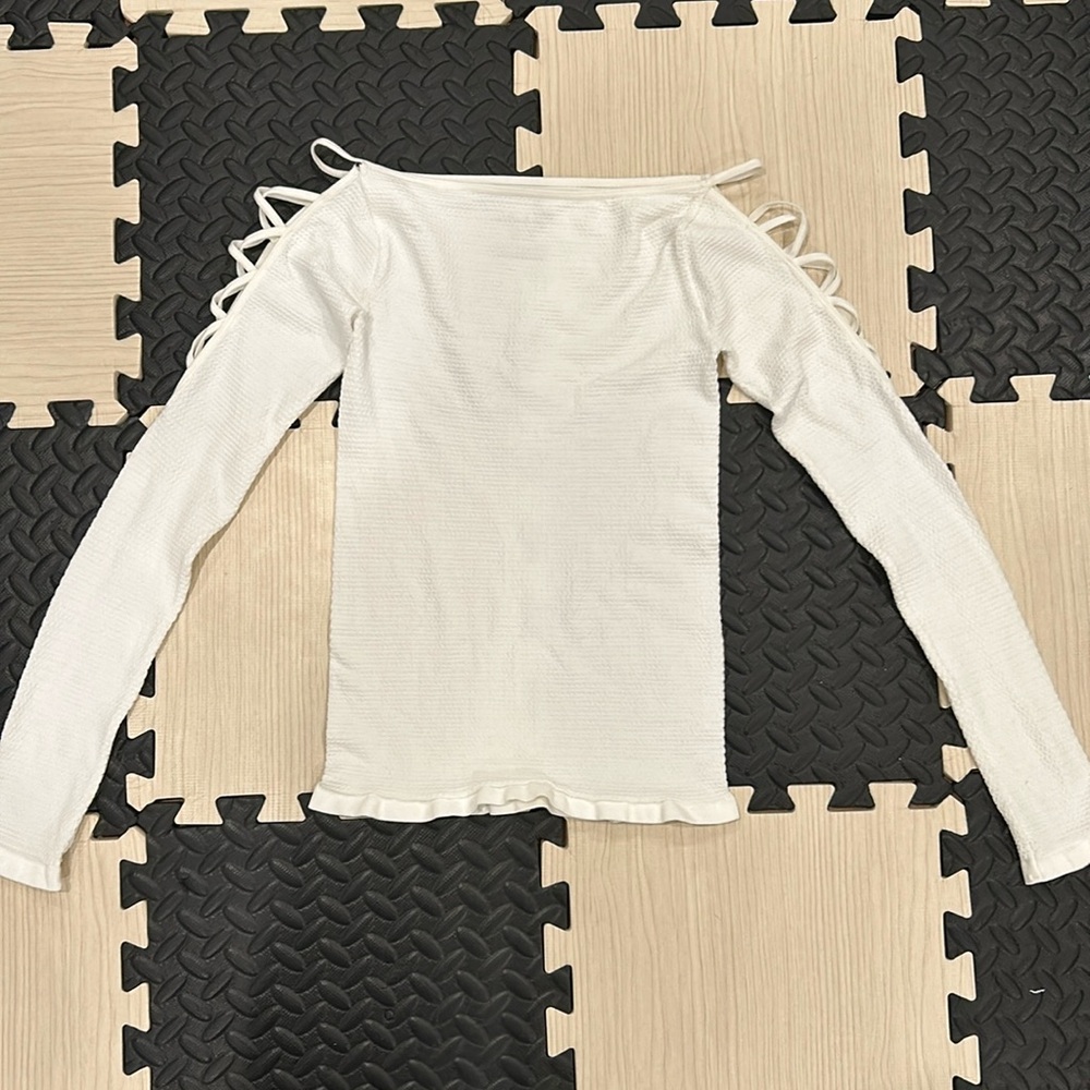 Free People Women's Criss Cross Sleeve T-Shirt Long Sleeve White Size M\L